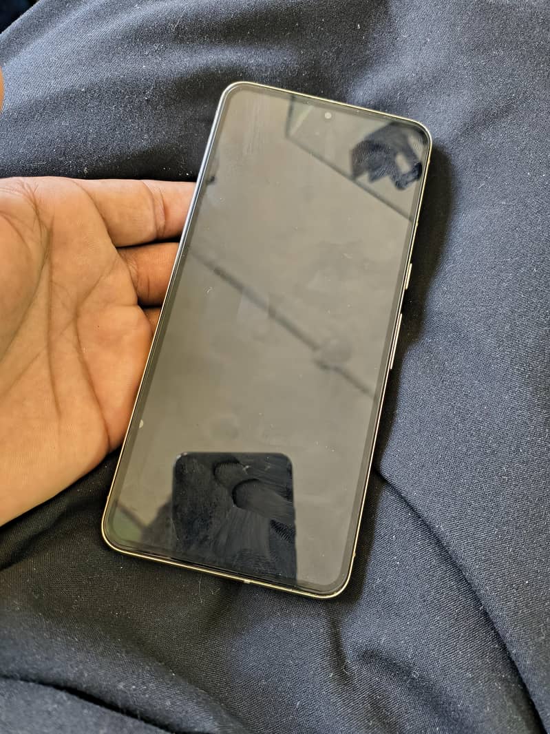 Google Pixel 8 Pro 4