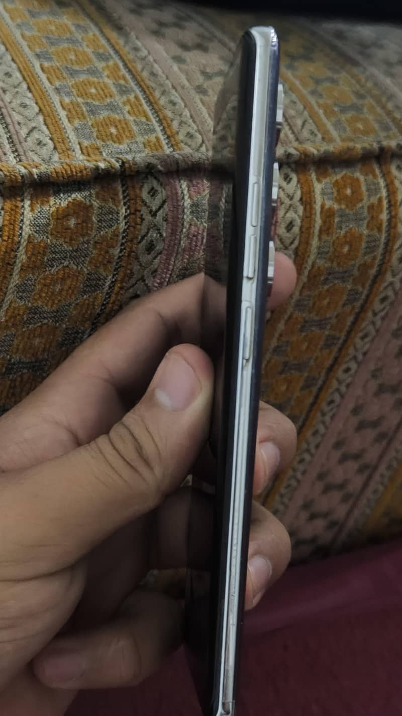 Tecno CAMON 40 Pro 3