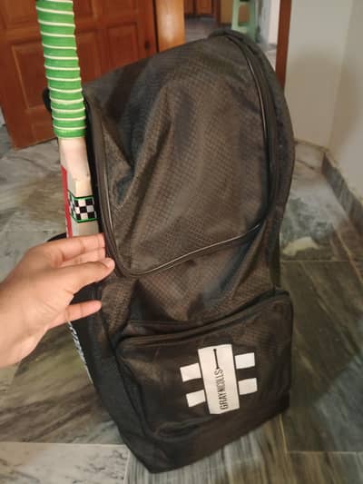Full Cricket kit like new only 1month used