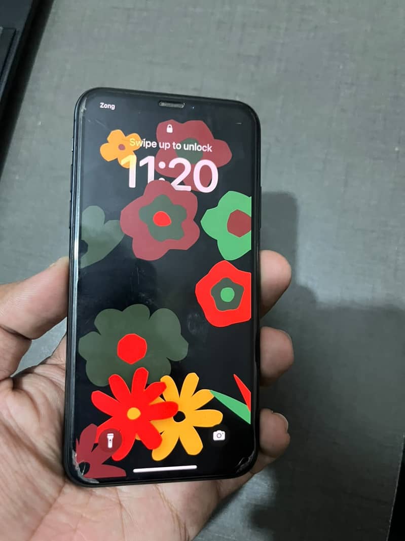 Apple iPhone 13 2