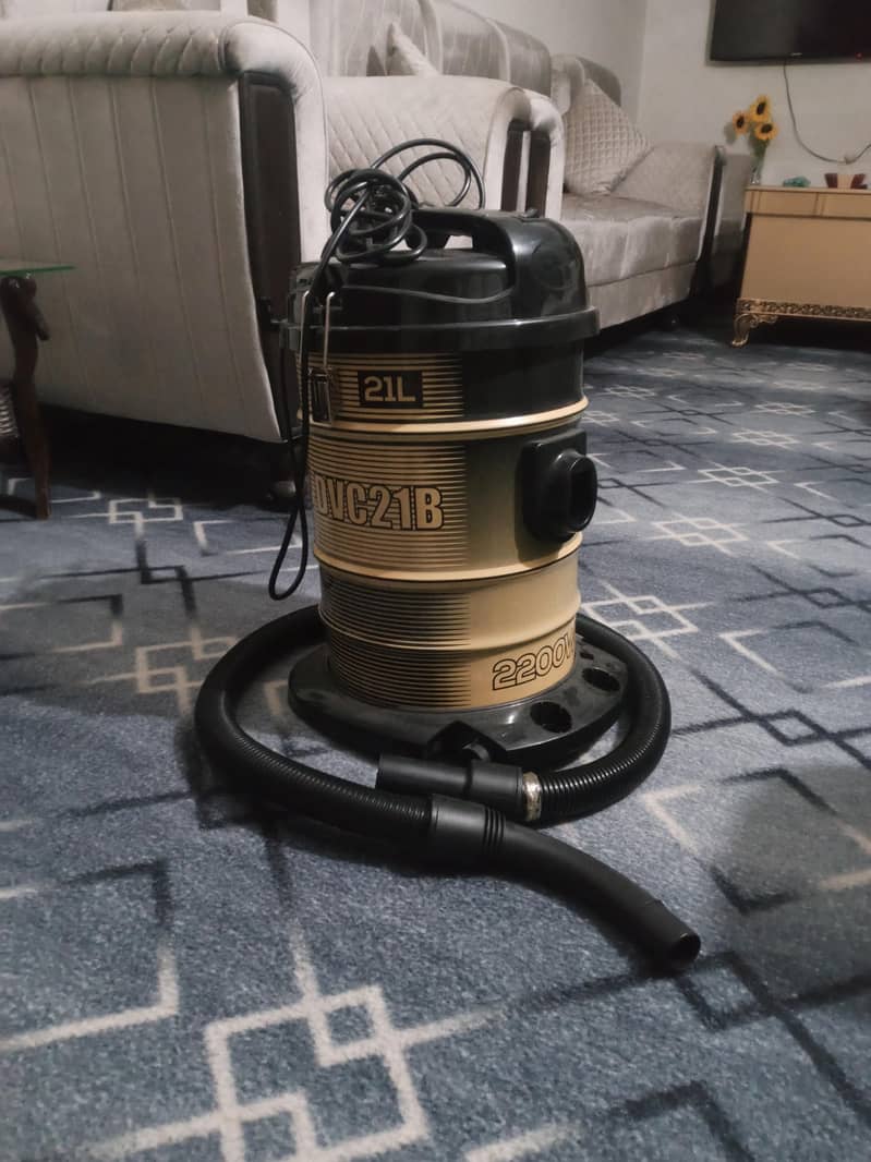 home vacuum cleaner 3