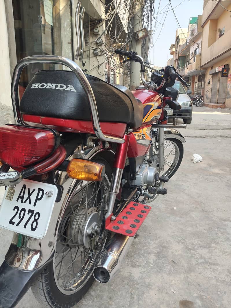 CD 70 Honda 6