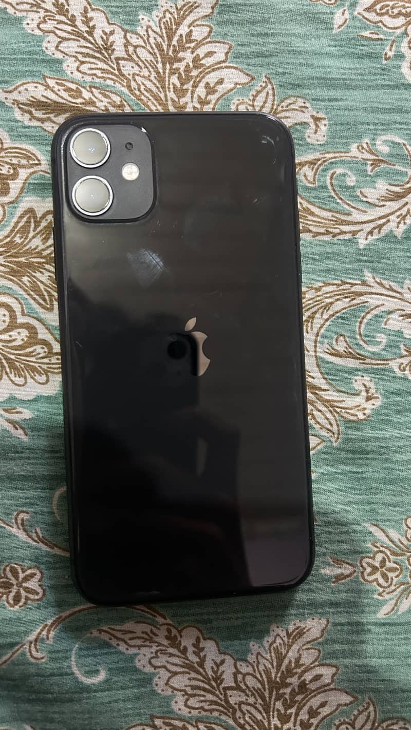 Apple iPhone 11 4