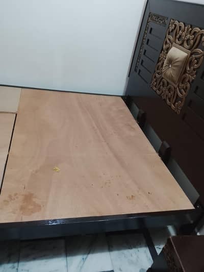 king size bed with 2 side tables with matress