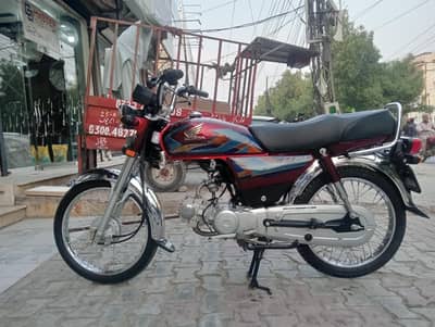 Honda CD70 for sale