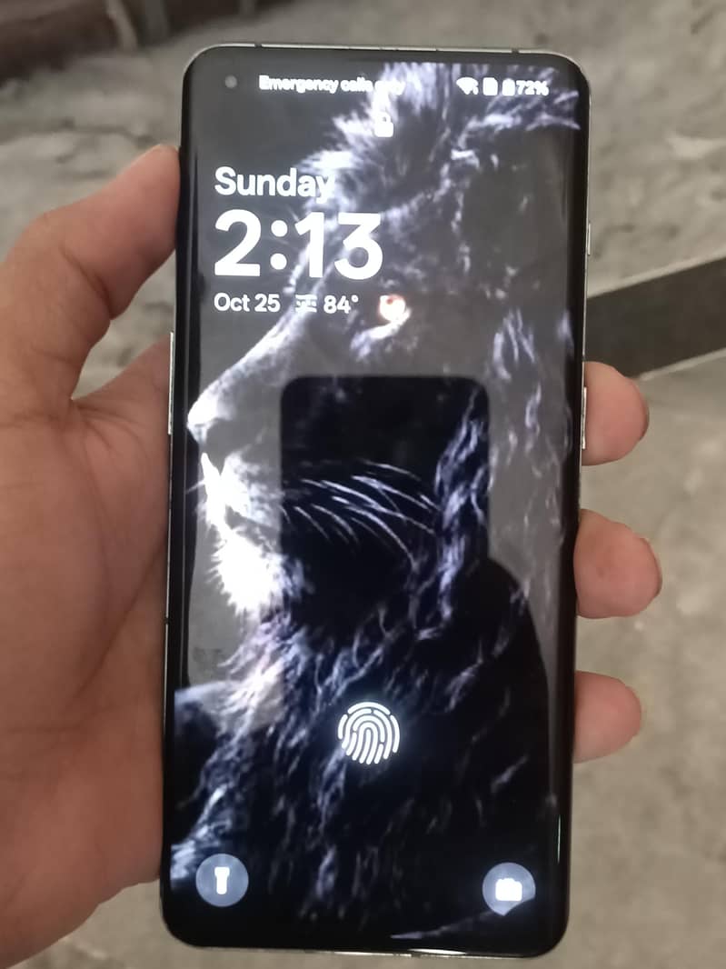One Plus 10 Pro 8