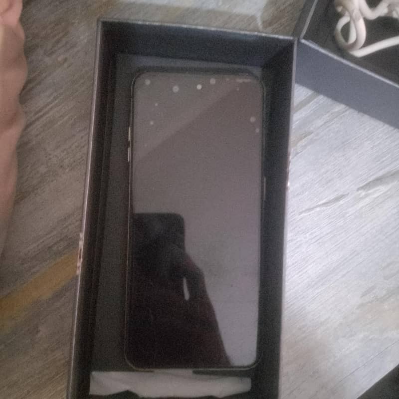 G'Five 16 Pro 1