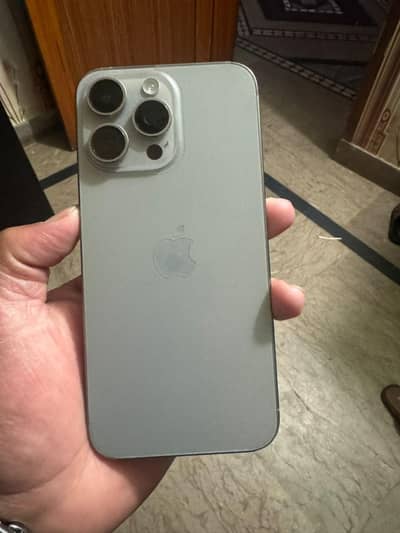 Apple iPhone 15 Pro Max with box