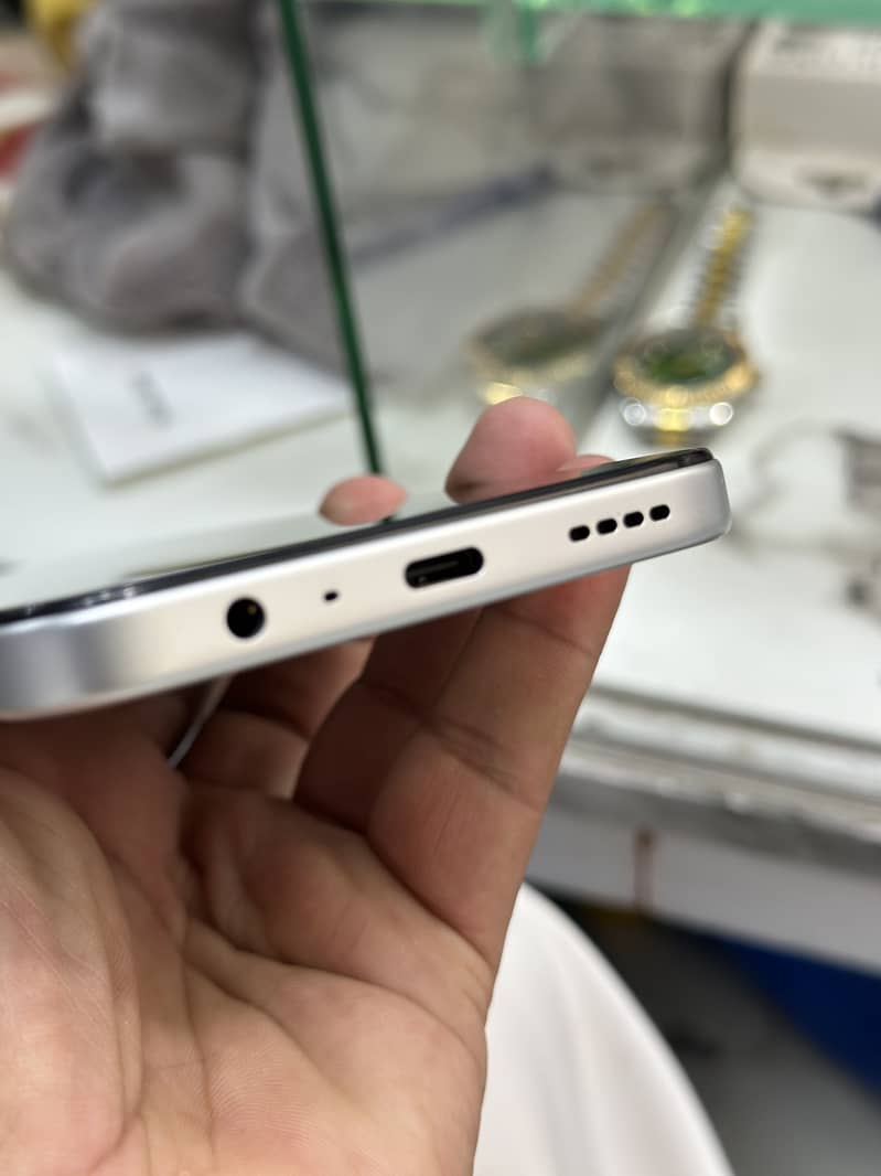 OPPO A6c 2