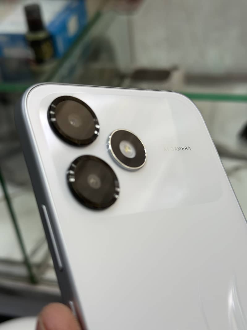 OPPO A6c 3