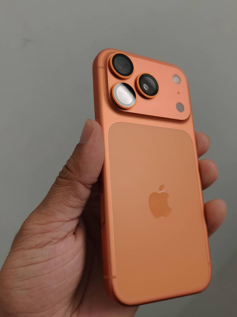 Apple iPhone 17 Pro 2