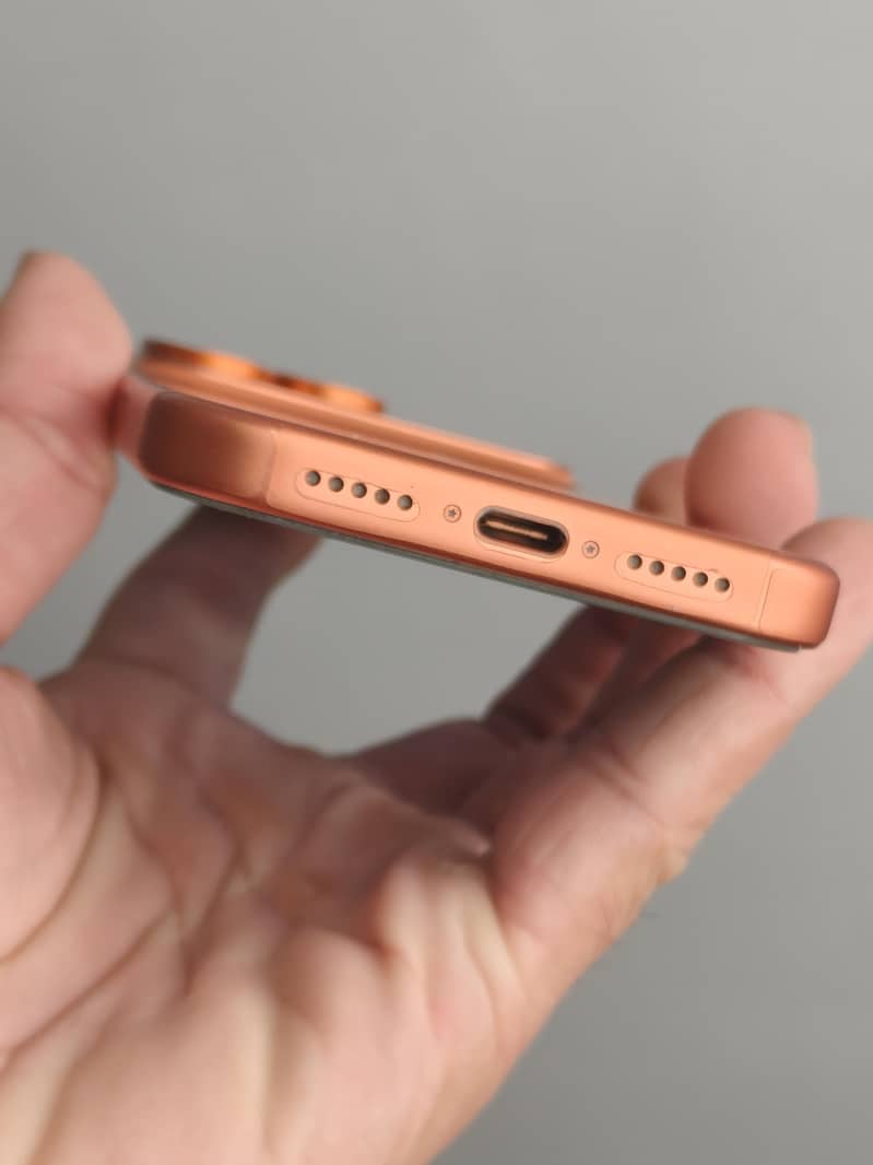 Apple iPhone 17 Pro 7