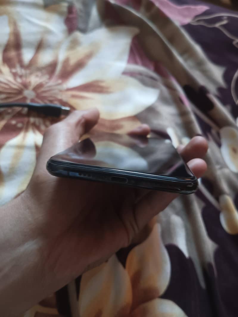 Apple iPhone XS Max 2