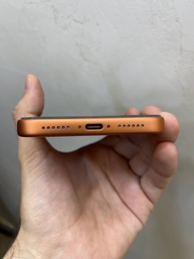 Apple iPhone 17 Pro Max 7