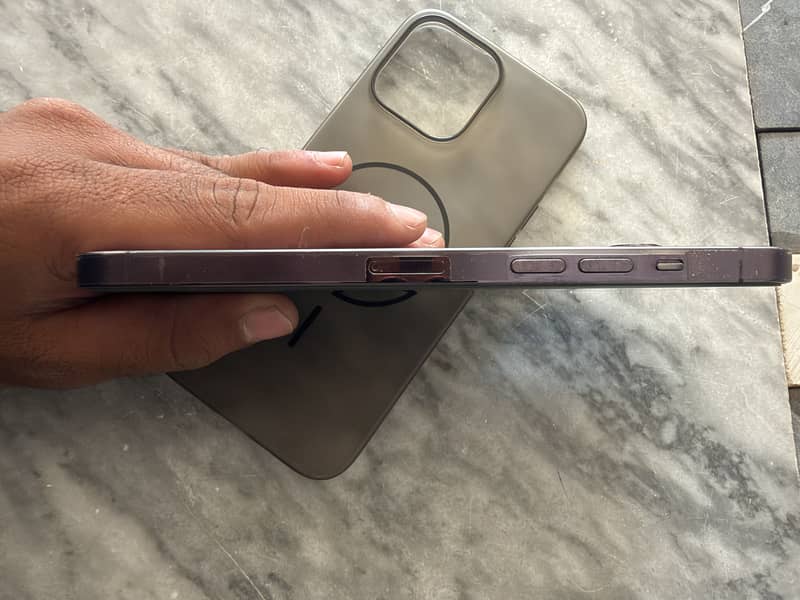 Apple iPhone 14 Pro Max FU 2