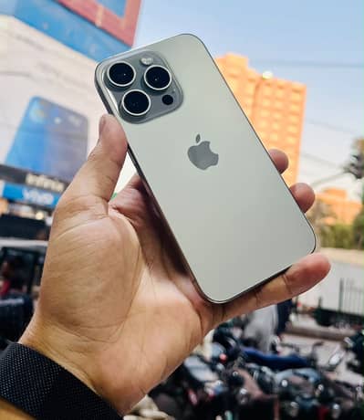 Apple iPhone 15 Pro