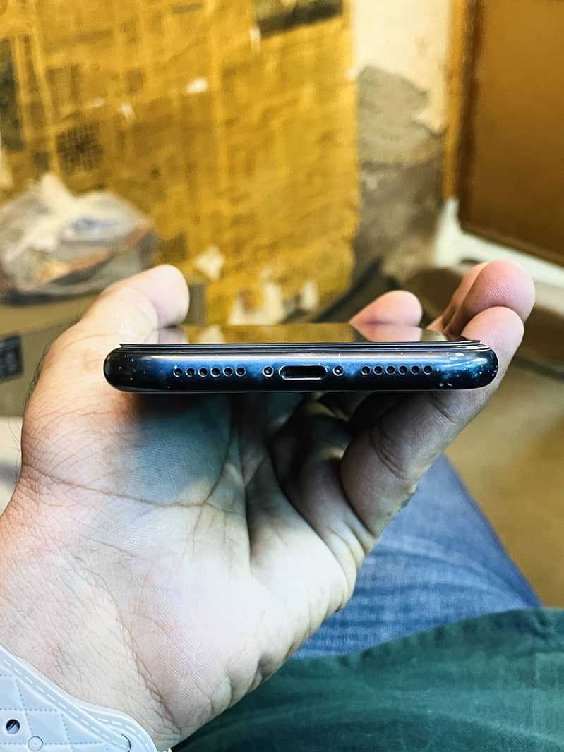Apple iPhone XR 2