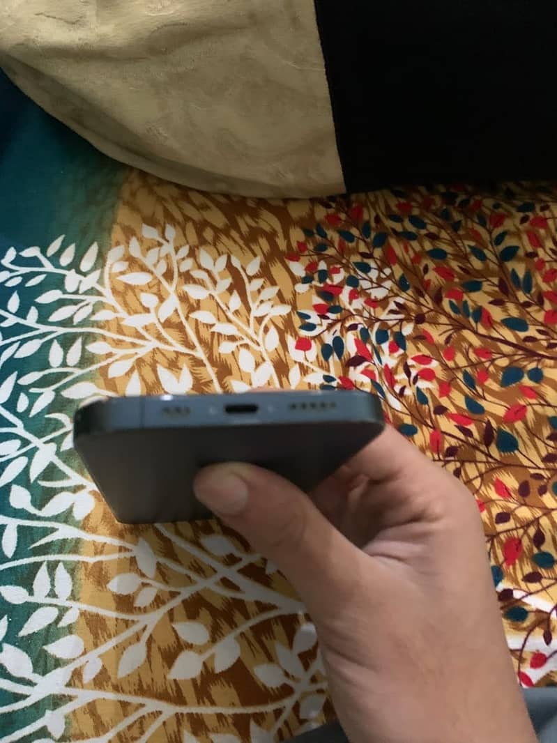 Apple iPhone 12 Pro 1