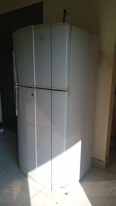 Pel Refrigerator in good condition