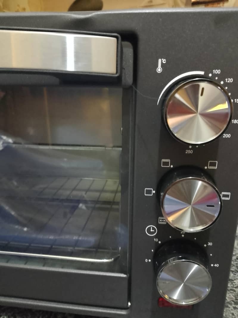 Krypton Multifunction Electric Oven 4