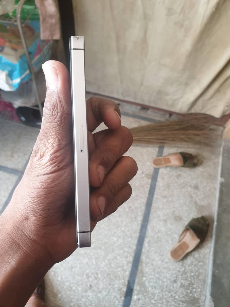Apple iPhone 5s 2