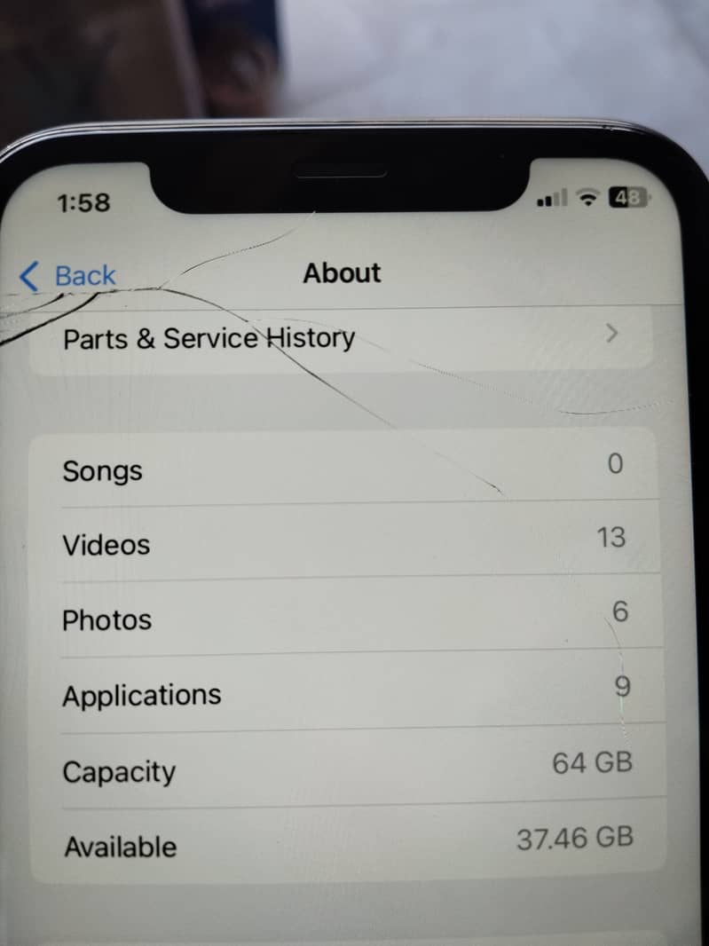 Apple iPhone XR 9