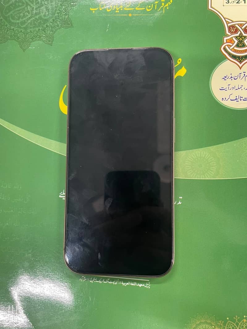 Apple iPhone 16 Pro 6