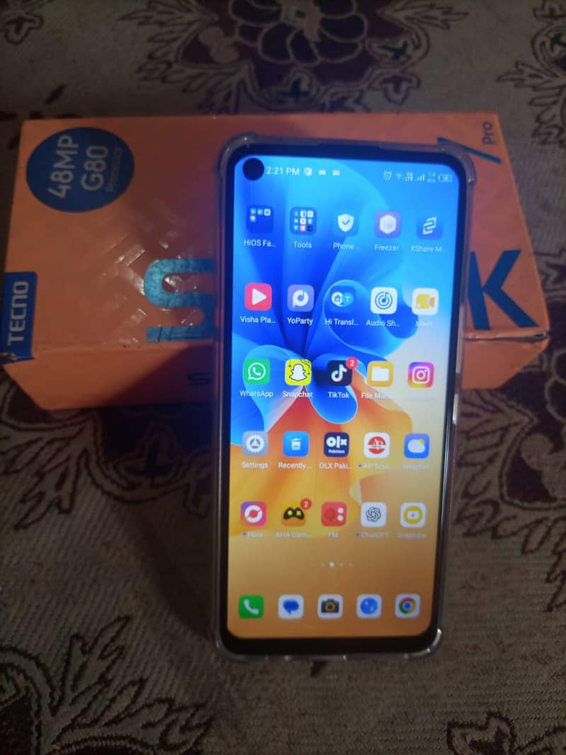 Tecno Spark 7 Pro 0