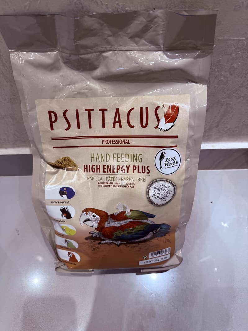 PSITTACUS FEED 1