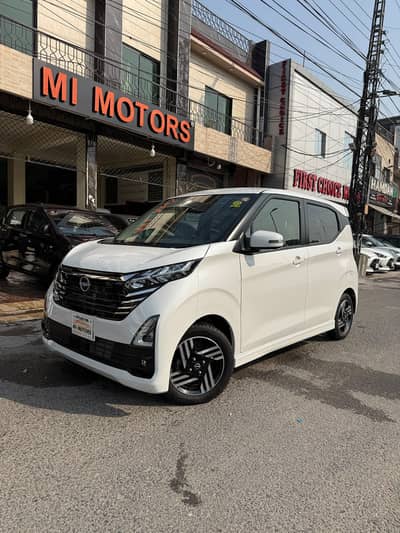Nissan Dayz Highway Star x ProPilot Fresh Import 2023.