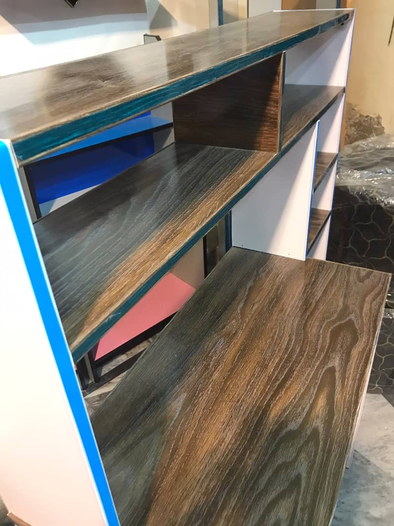 Study Table & Computer Desk In Gujranwala For Students 1