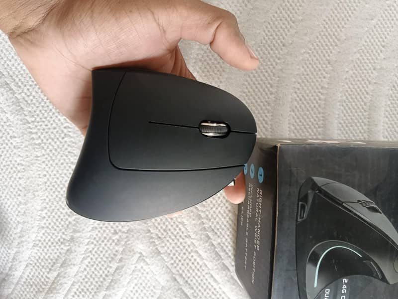 omexa flowgrip vertical mouse / wireless mouse/ 6