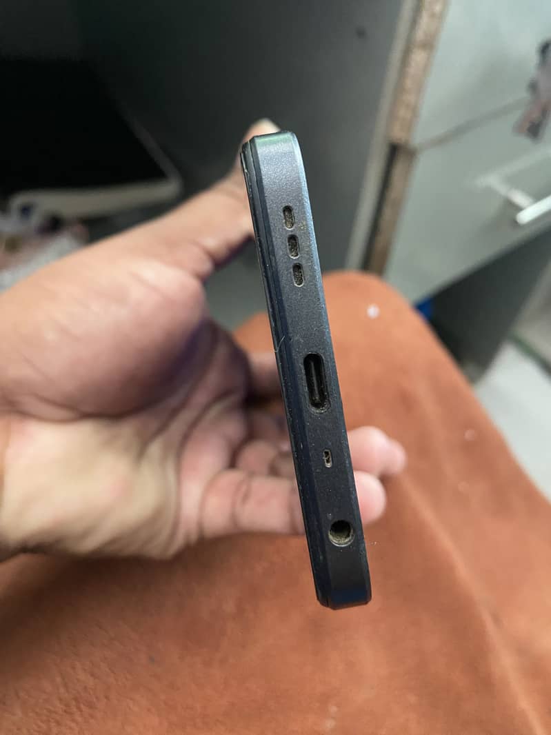 OPPO A18 1