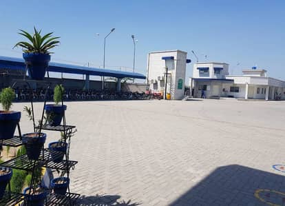 4 Kanal Commercial Plot with Building Available For Sale