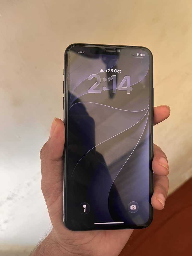 Apple iPhone 11 Pro Max 1