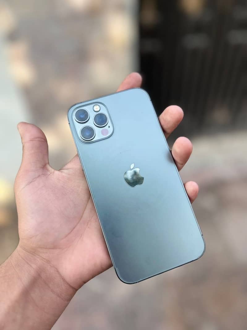 Apple iPhone 12 Pro 6