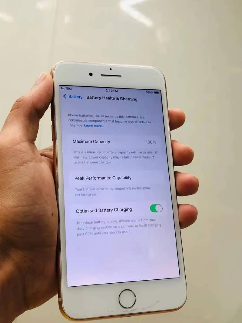 Apple iPhone 8 Plus 2