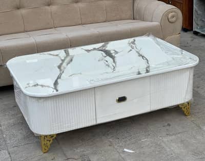 Modern Centre Tables & Coffee Tables