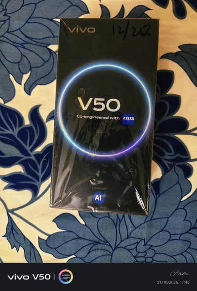 Vivo V50