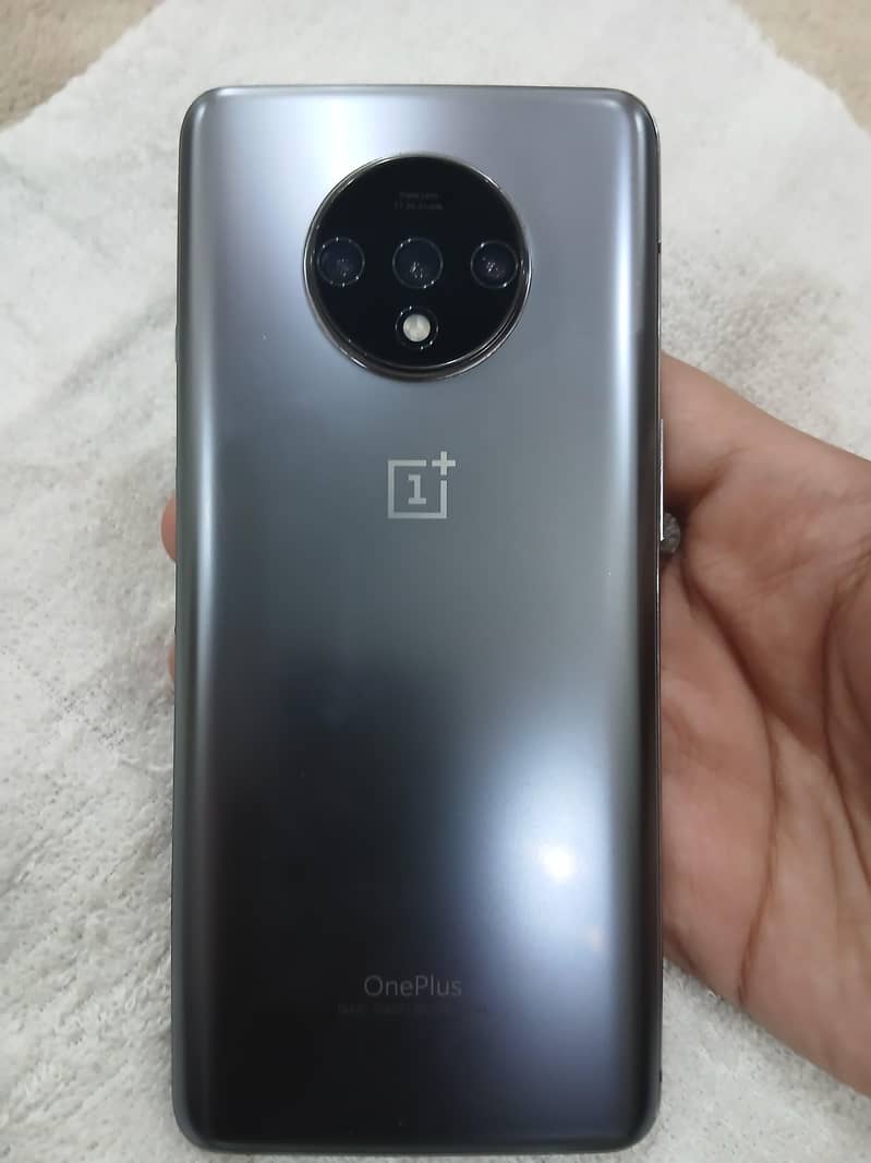 One Plus 7T (board dead) 0
