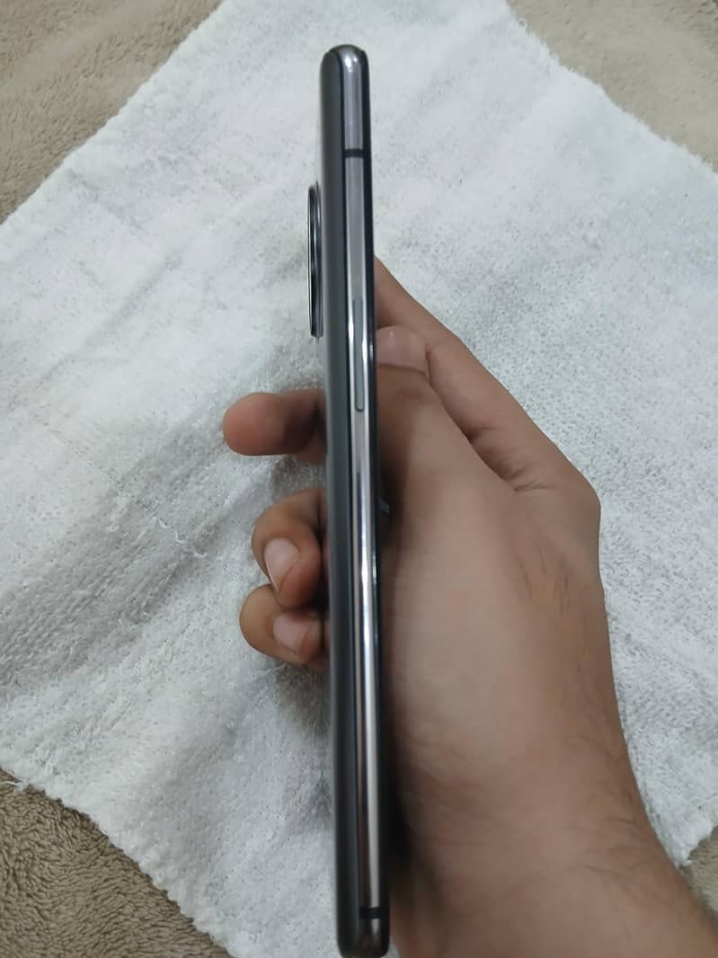 One Plus 7T (board dead) 2