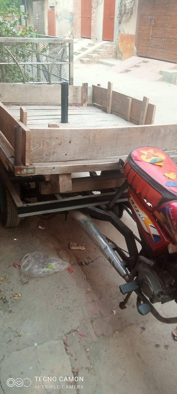 riksha phata badi 1