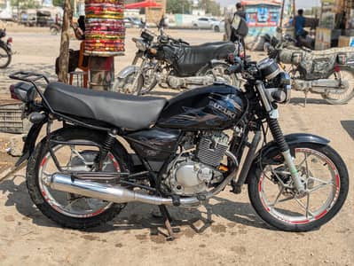 Suzuki GS 150