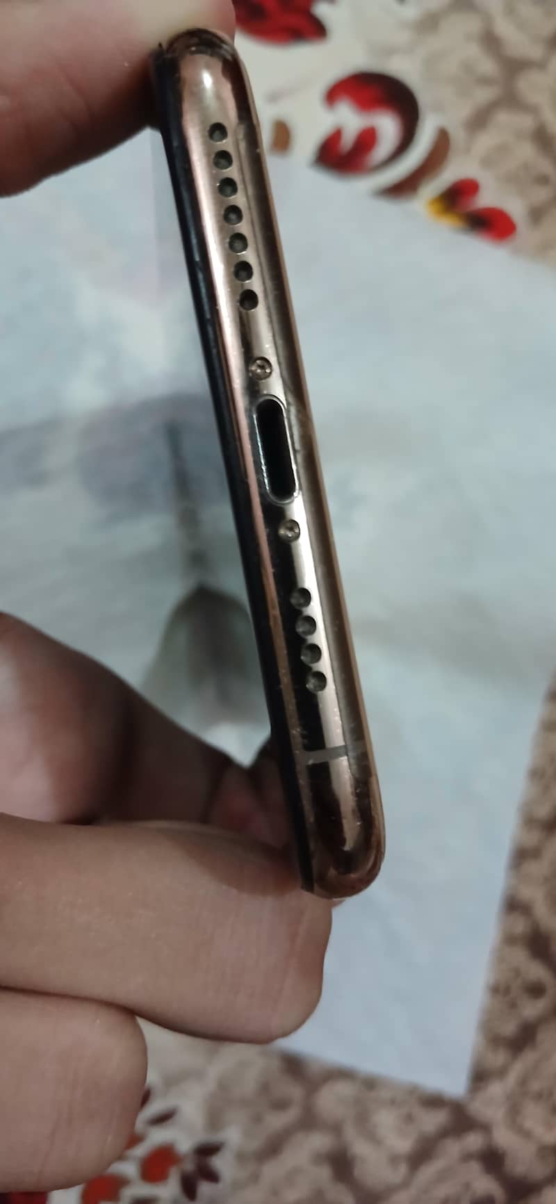 Apple iPhone X 4