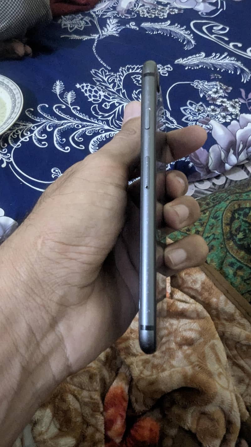 Apple iPhone 8 9