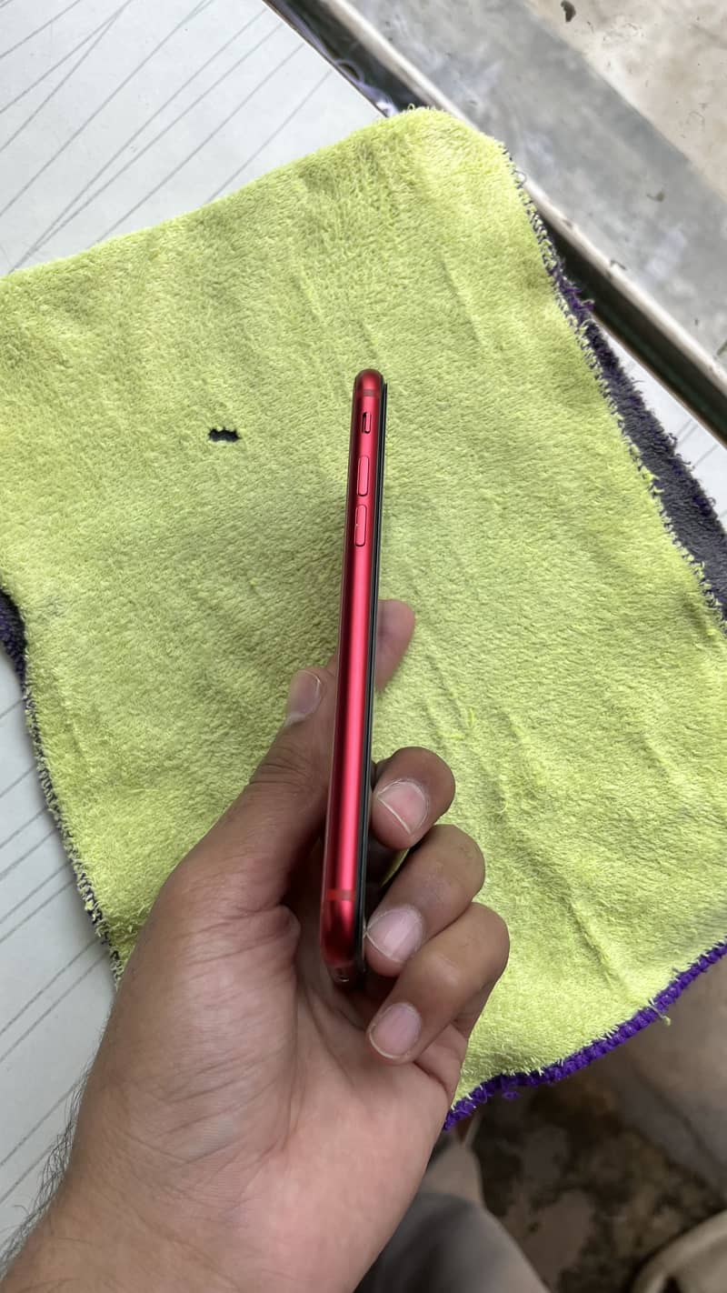 Apple iPhone SE 7