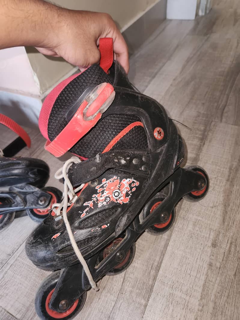 roller skates 6