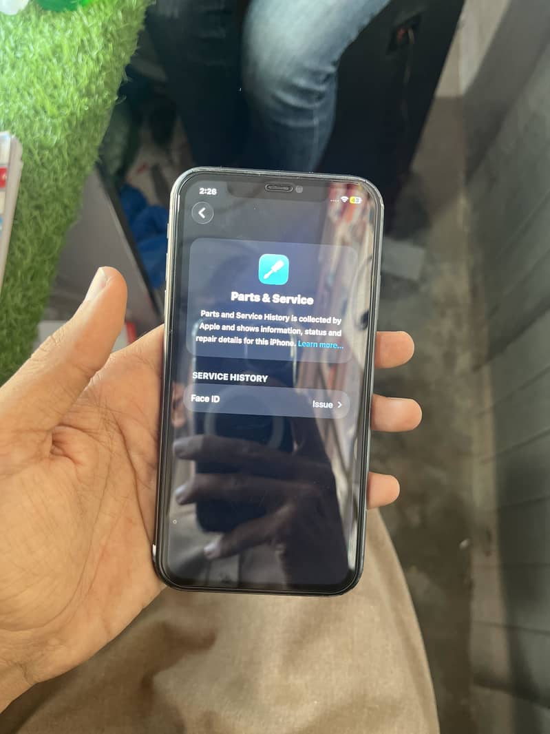 Apple iPhone 11 3
