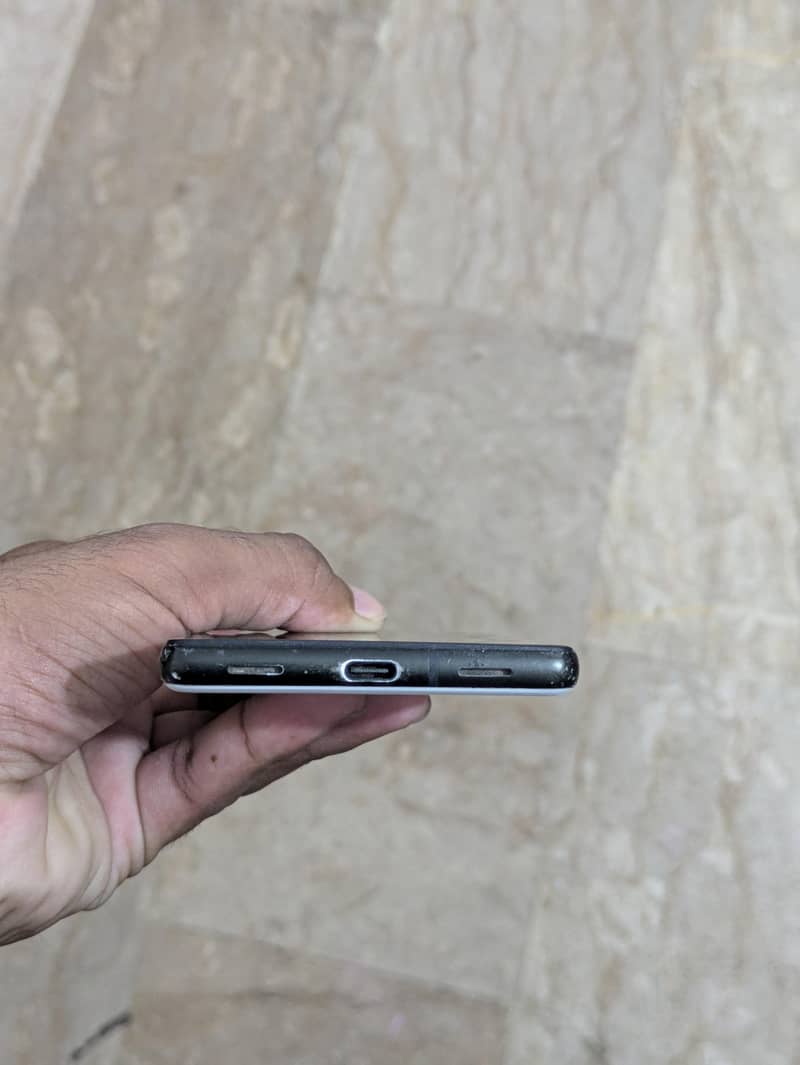 Google Pixel 6a 6/128 5