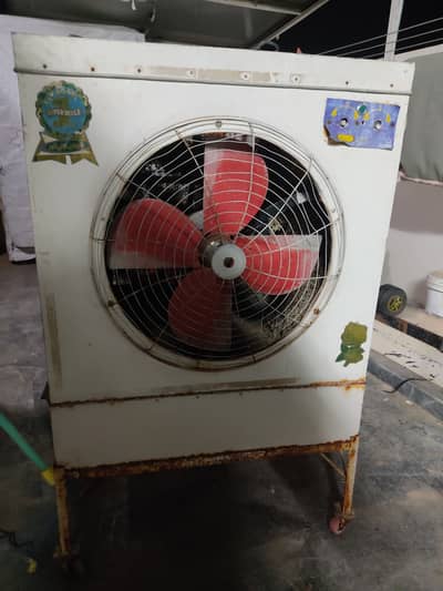 Full size cooler for sale 100% works 220v